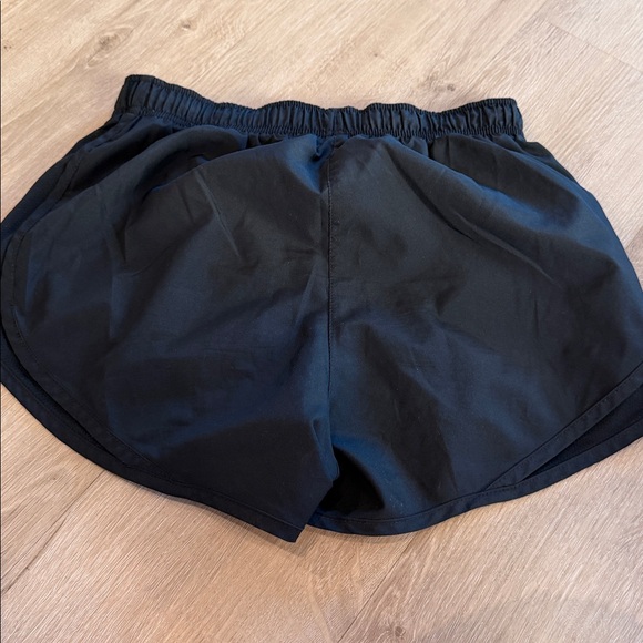 Nike Women's Black Athletic Shorts - Picture 3 of 3